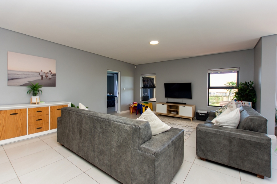 4 Bedroom Property for Sale in Langebaan Country Estate Western Cape